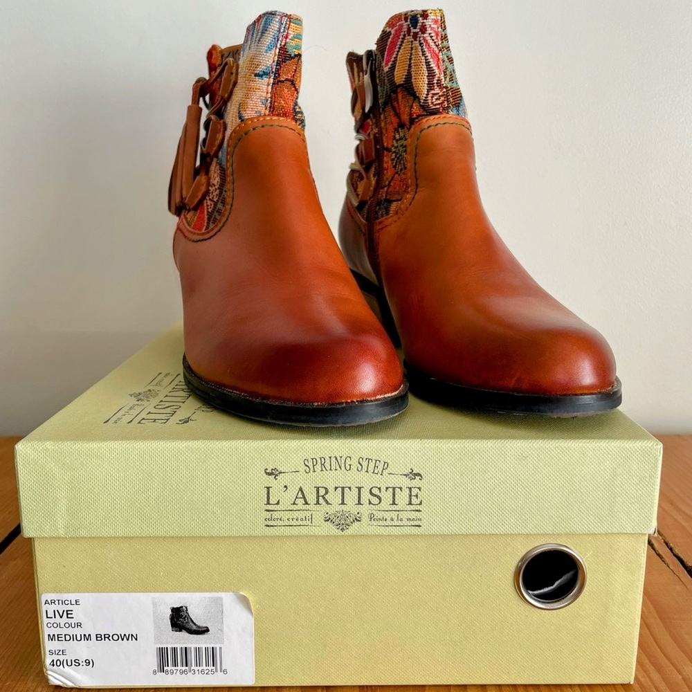 L’Artiste Brown Leather Ankle Boots Floral Tapestry Tassel Zipper Size 40 / US 9 - Picture 12 of 13